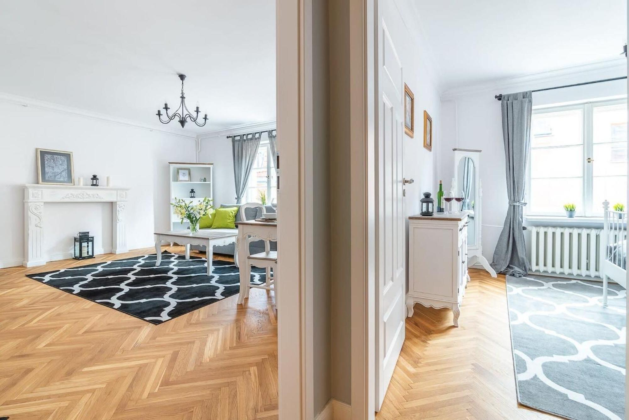 Senatorska 7 By Noclegi Renters Varşova Dış mekan fotoğraf